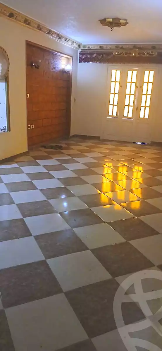 https://aqarmap.com.eg/ar/listing/6771998-for-sale-alexandria-l-jmy-lbytsh-ain-shams-st