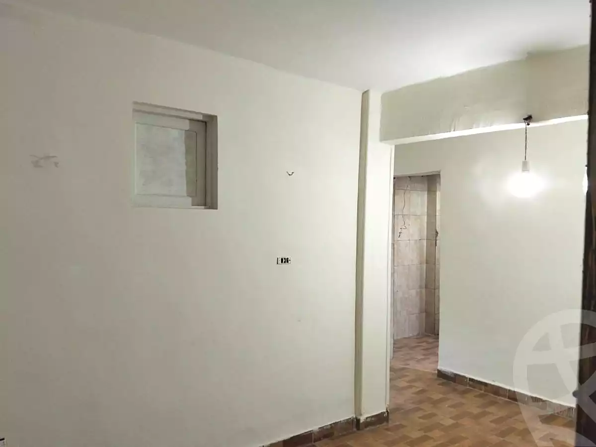 https://aqarmap.com.eg/ar/listing/6772007-for-sale-cairo-helwan-helwan-el-sharkeya-gaafar-st