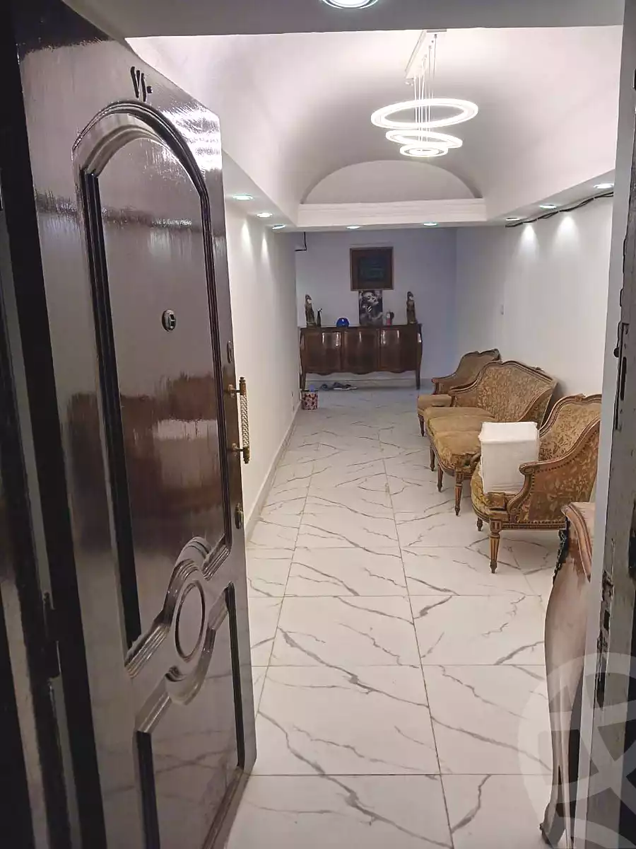 https://aqarmap.com.eg/ar/listing/6772440-for-sale-cairo-faisal-shareaa-el-malek-fasel