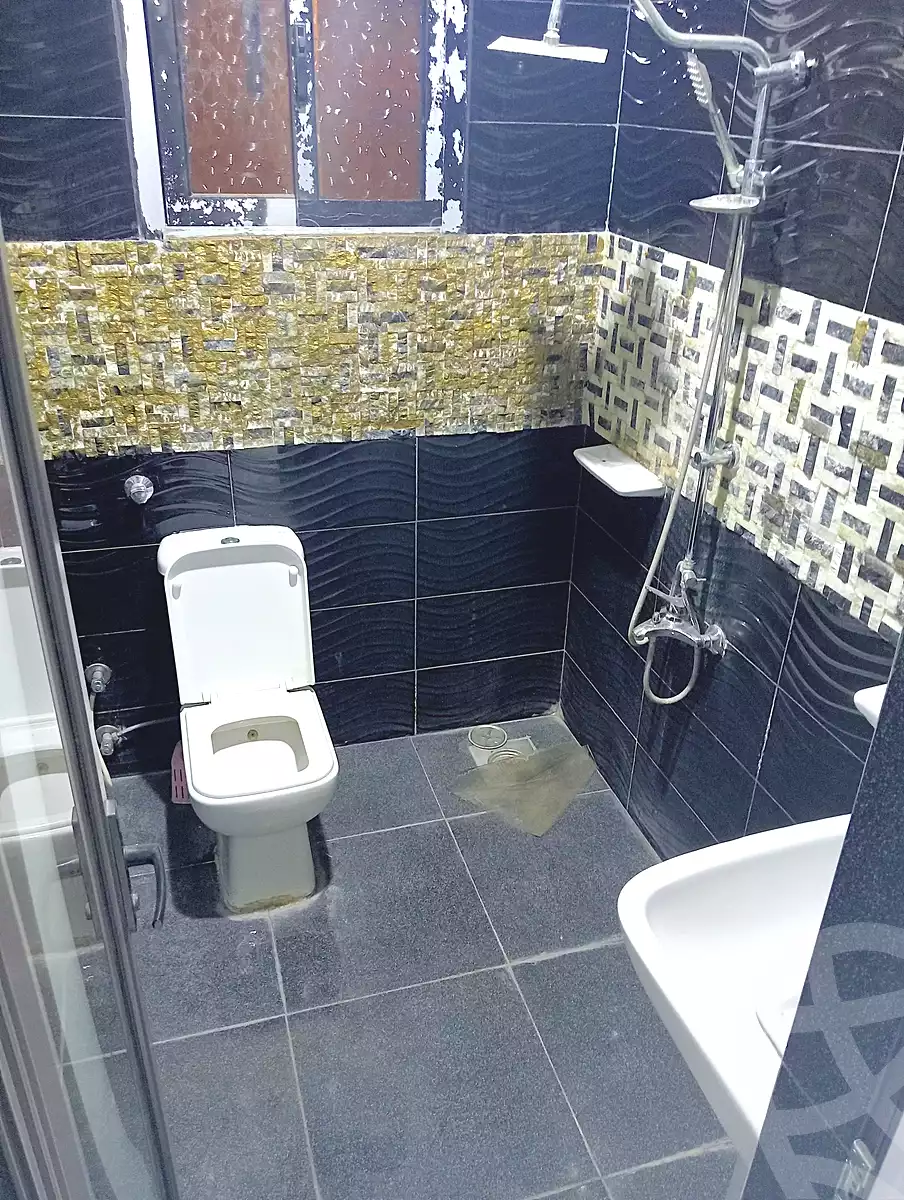 https://aqarmap.com.eg/en/listing/6772466-for-sale-alexandria-sydy-bshr-sydy-bshr-bhry-gamal-abd-el-nasir-st