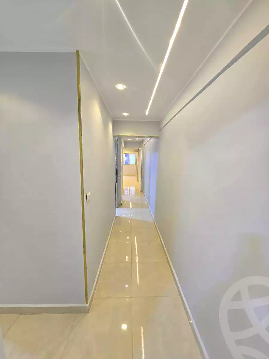 https://aqarmap.com.eg/ar/listing/6772569-for-sale-alexandria-el-mandara-shr-jml-bd-lnsr