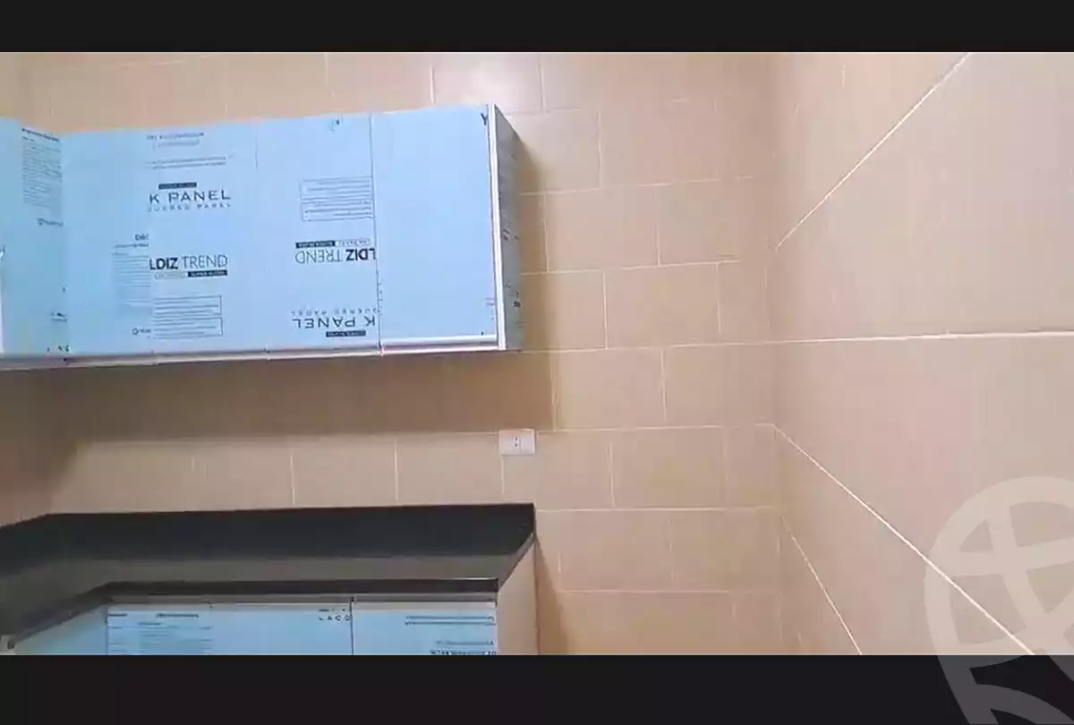 https://aqarmap.com.eg/ar/listing/6772736-for-rent-cairo-el-sheikh-zayed-city-compounds-dh-drys