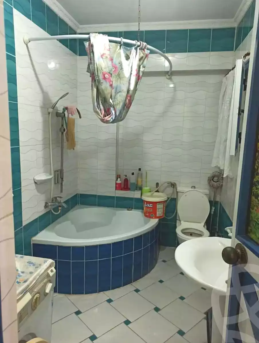 https://aqarmap.com.eg/en/listing/6772753-for-sale-alexandria-l-jmy-el-hanouvel-amr-ibn-el-aas-st