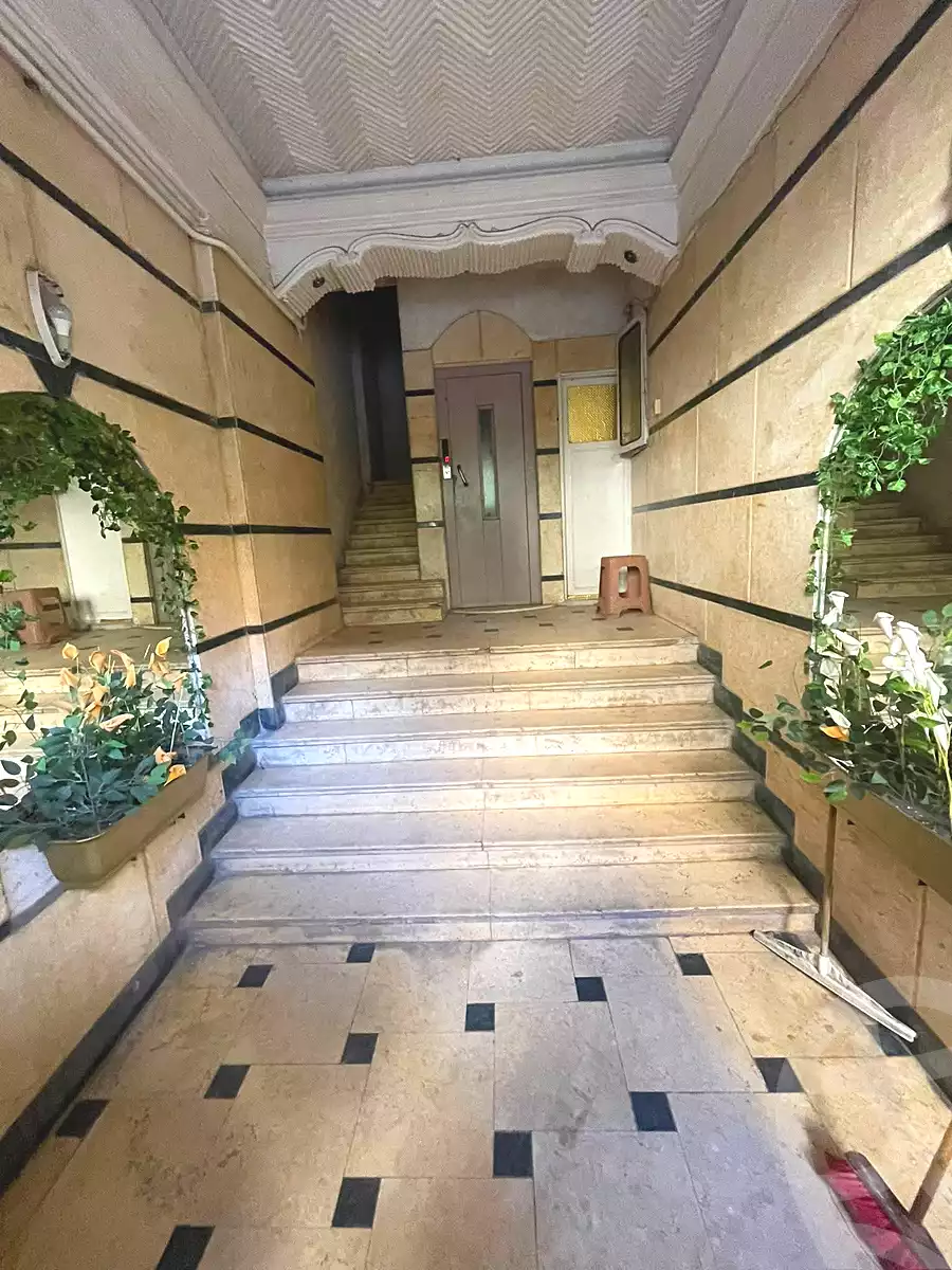 https://aqarmap.com.eg/en/listing/6772800-for-sale-alexandria-miami-abd-allah-shehata-st