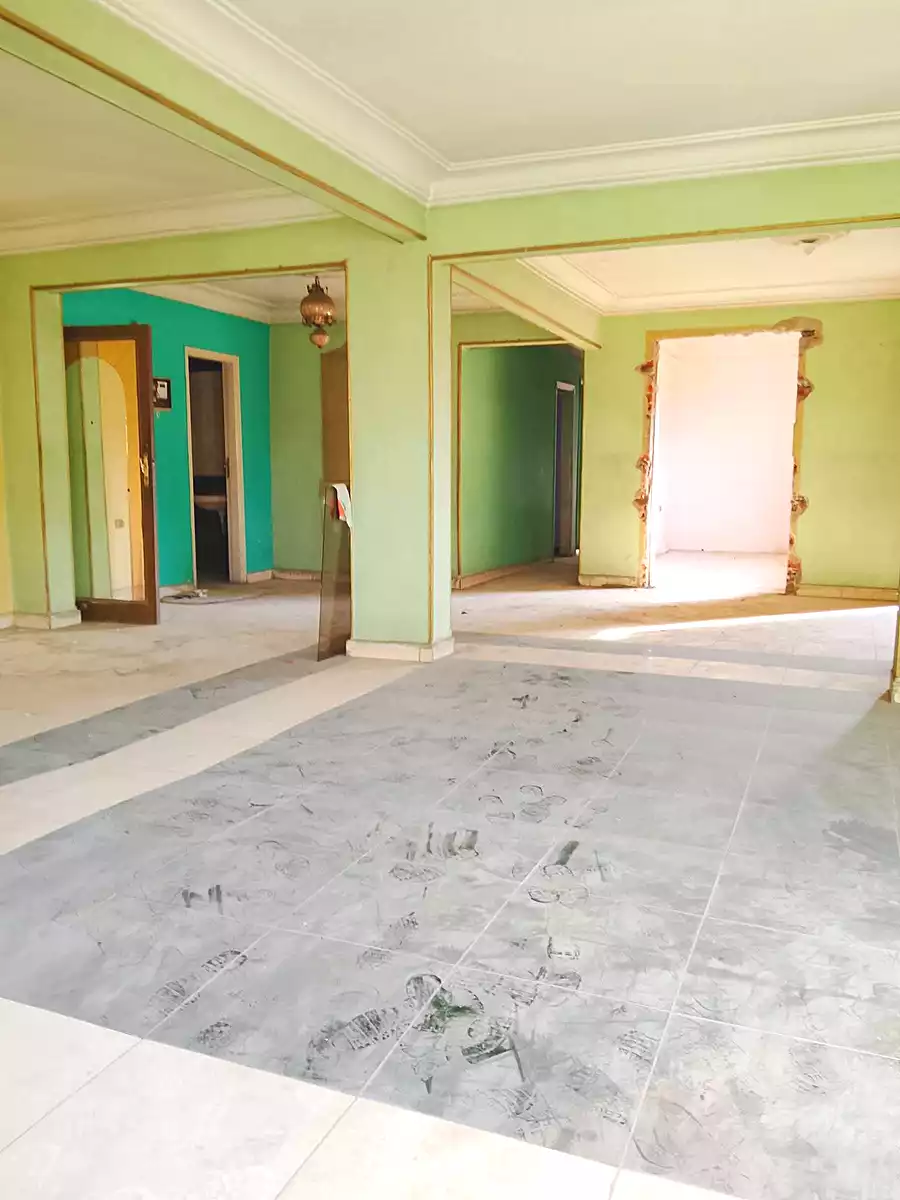 https://aqarmap.com.eg/ar/listing/6772994-for-sale-cairo-helwan-helwan-el-sharkeya-khesro-basha-st
