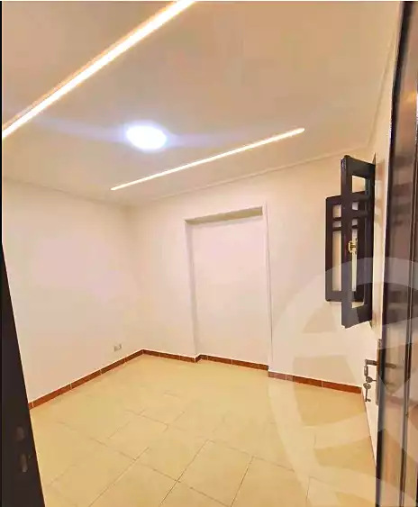 https://aqarmap.com.eg/en/listing/6773103-for-sale-alexandria-sydy-bshr-sydy-bshr-bhry-street-16