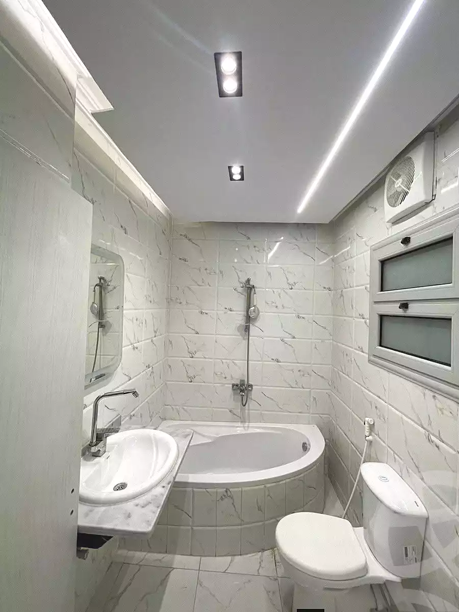 https://aqarmap.com.eg/en/listing/6773693-for-sale-alexandria-l-jmy-lbytsh-bianchiii-el-bashwat-st