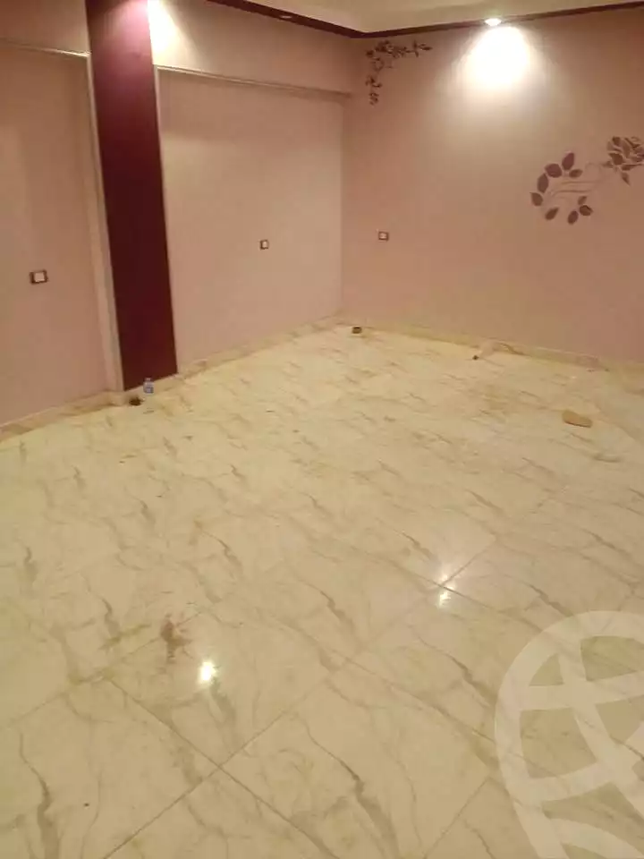 https://aqarmap.com.eg/ar/listing/6773800-for-sale-alexandria-l-jmy-lbytsh-el-hanafeya-st