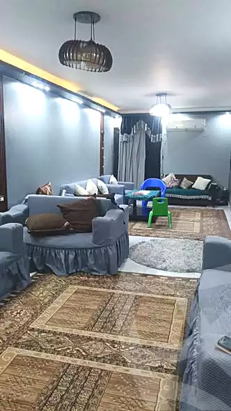 https://aqarmap.com.eg/ar/listing/6774144-for-sale-cairo-helwan-ahmed-enci-st
