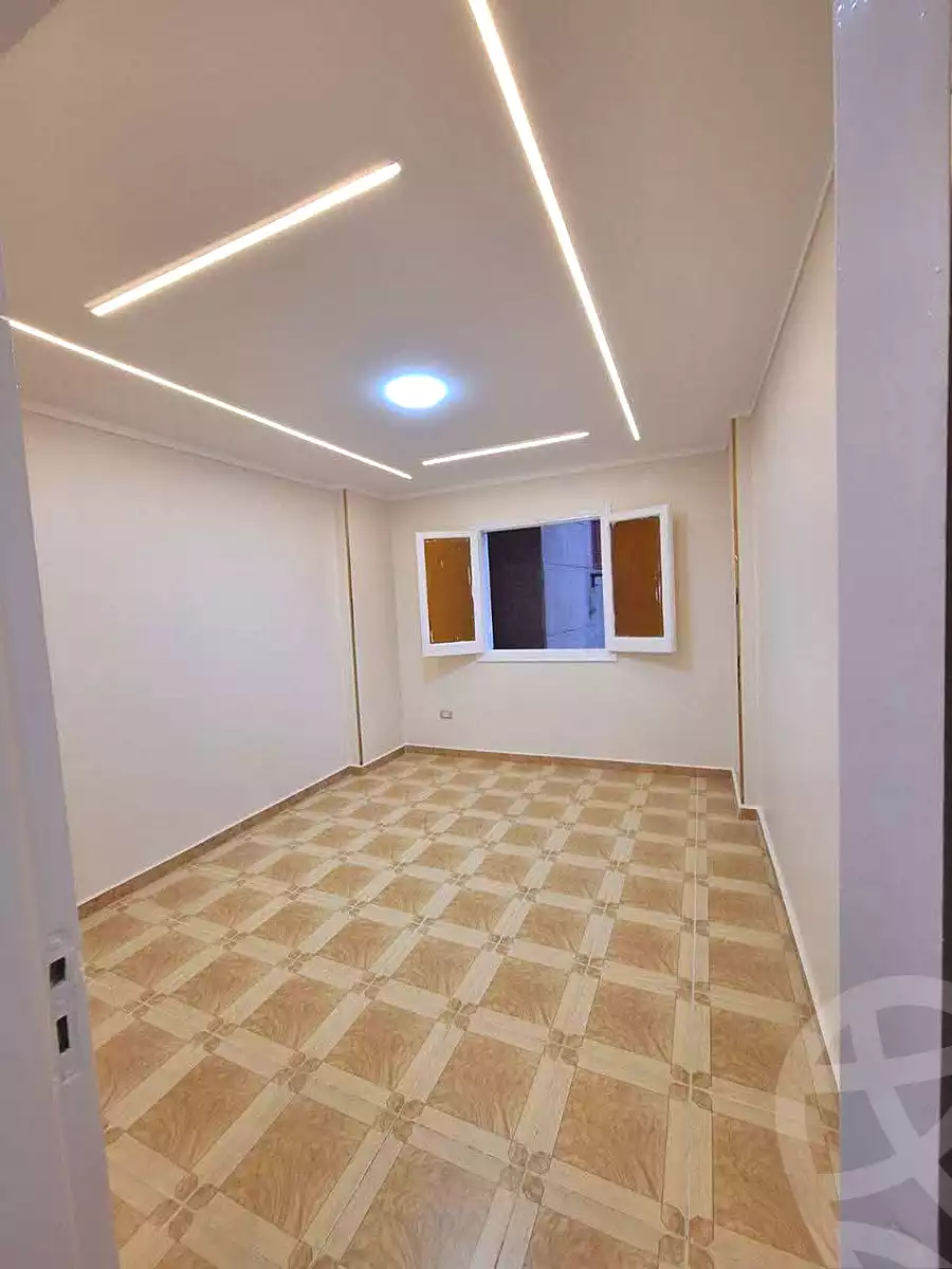 https://aqarmap.com.eg/ar/listing/6774203-for-sale-alexandria-sydy-bshr-sydy-bshr-bhry-shr-mhmwd-l-yswy