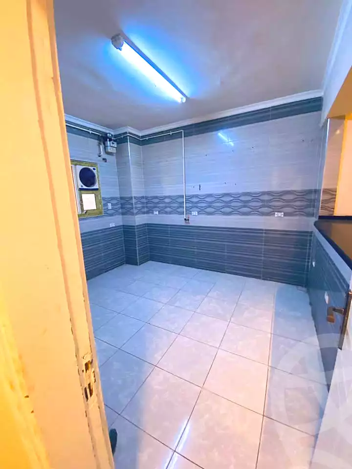https://aqarmap.com.eg/ar/listing/6774512-for-rent-cairo-helwan-helwan-el-sharkeya-mostafa-safwat-st