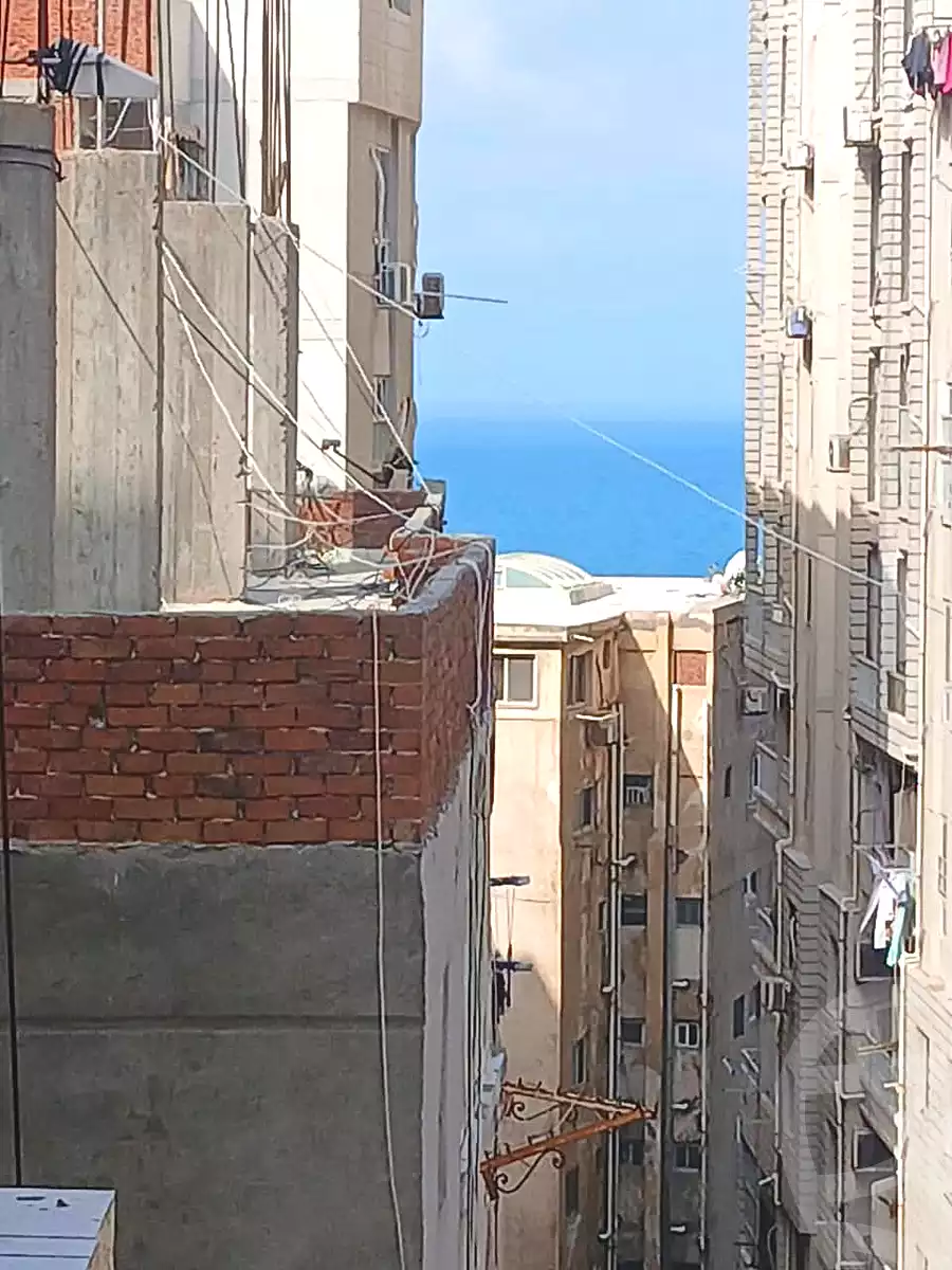 https://aqarmap.com.eg/ar/listing/6774932-for-sale-alexandria-el-mandara-alex-el-mandara-bahri-sidi-kamal-st