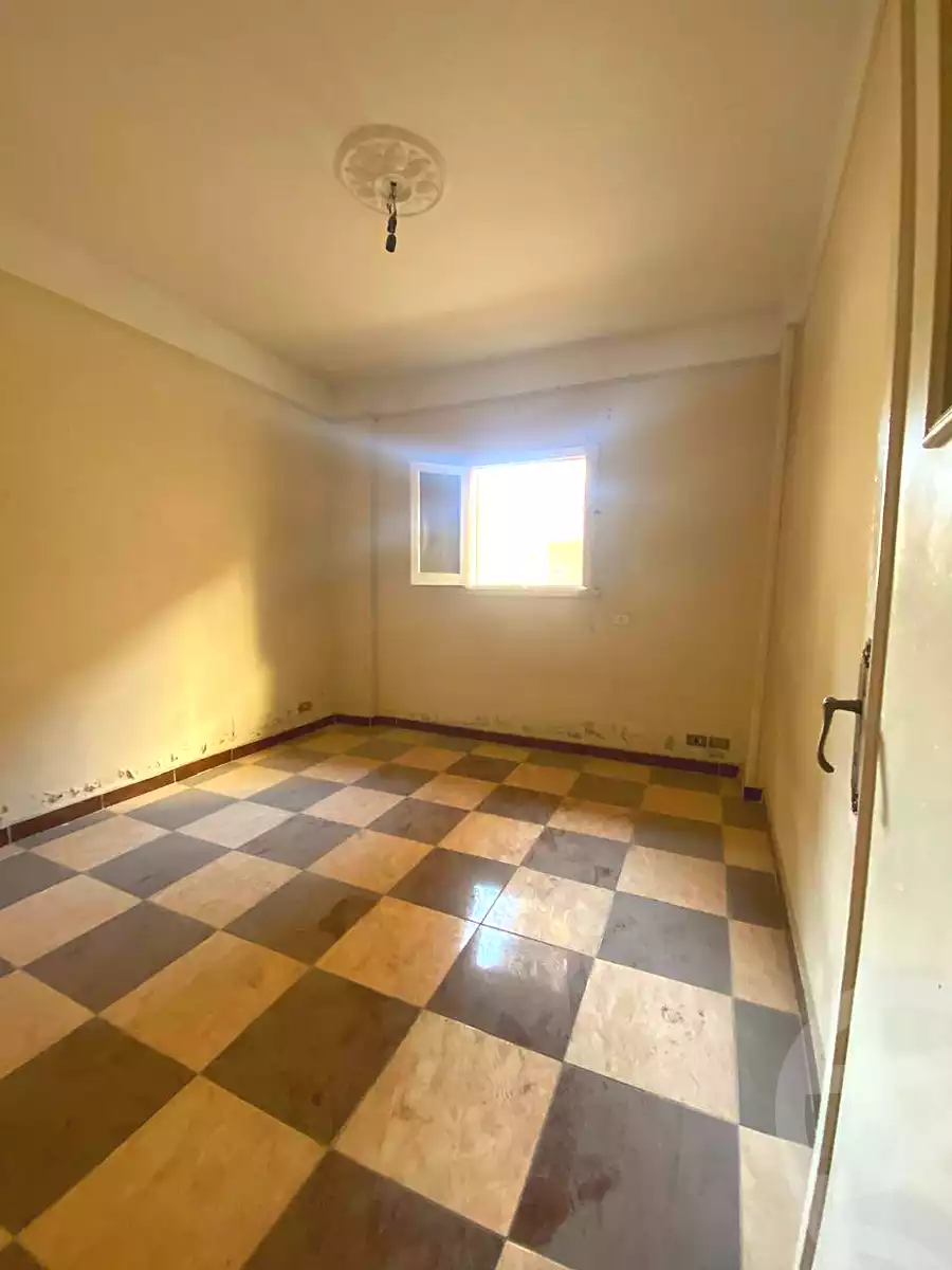 https://aqarmap.com.eg/en/listing/6774995-for-sale-alexandria-l-jmy-lbytsh-mecca-st
