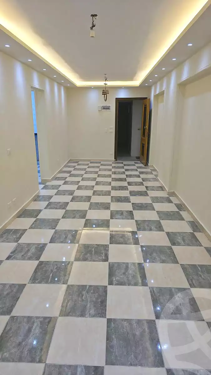 https://aqarmap.com.eg/ar/listing/6775338-for-sale-alexandria-miami-amin-khirat-al-ghandour-st