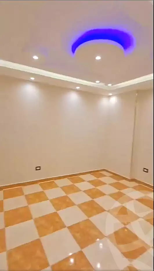 https://aqarmap.com.eg/ar/listing/6775795-for-sale-alexandria-sydy-bshr-sydy-bshr-bhry-mohamed-el-srafi-st.