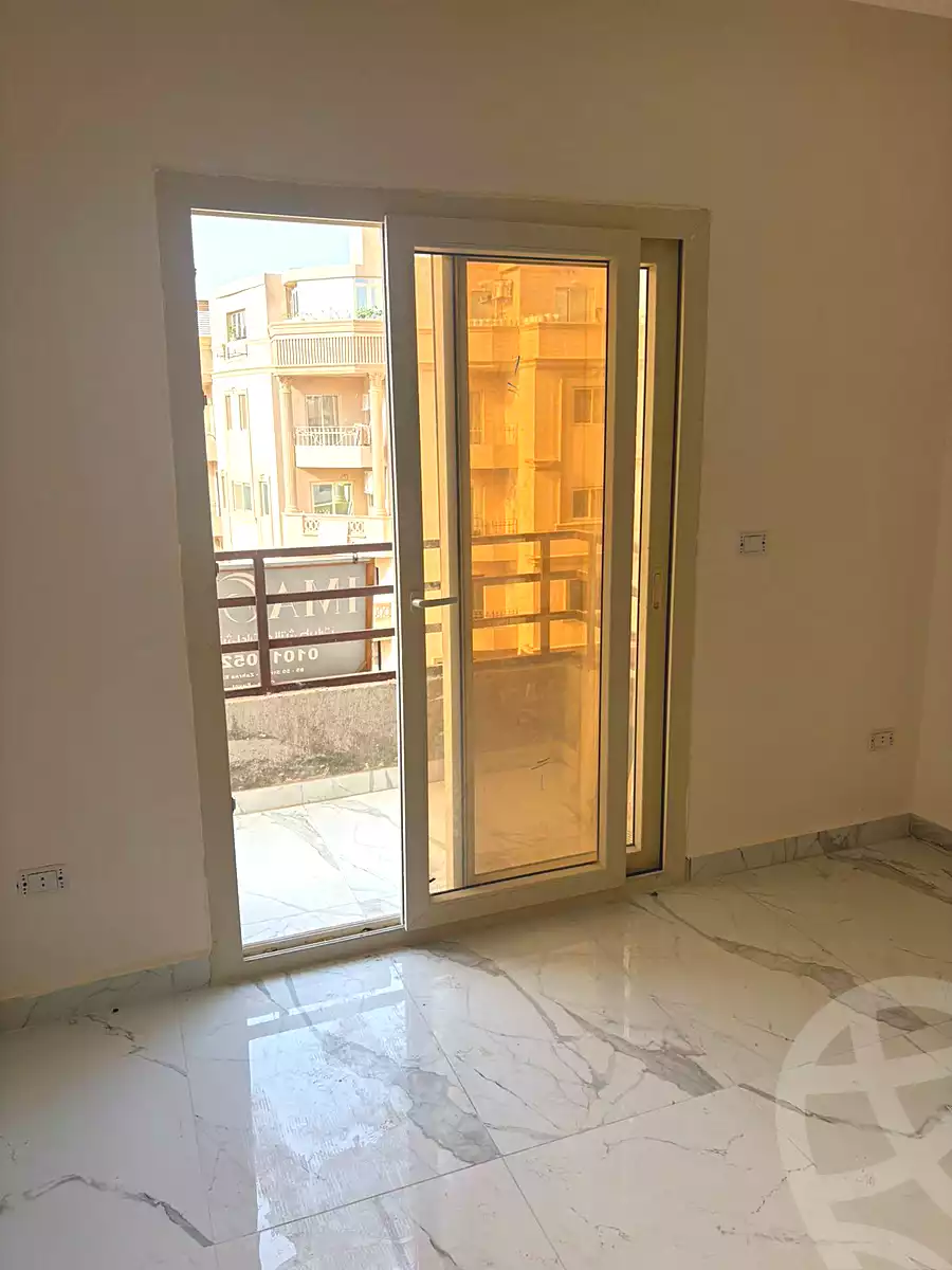 https://aqarmap.com.eg/en/listing/6775997-for-sale-cairo-6th-of-october-el-tawsaat-el-shamalya-hy-2000-qt
