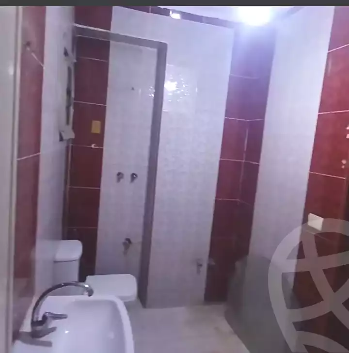 https://aqarmap.com.eg/ar/listing/6776576-for-sale-cairo-nozha-2-el-khamseen-st