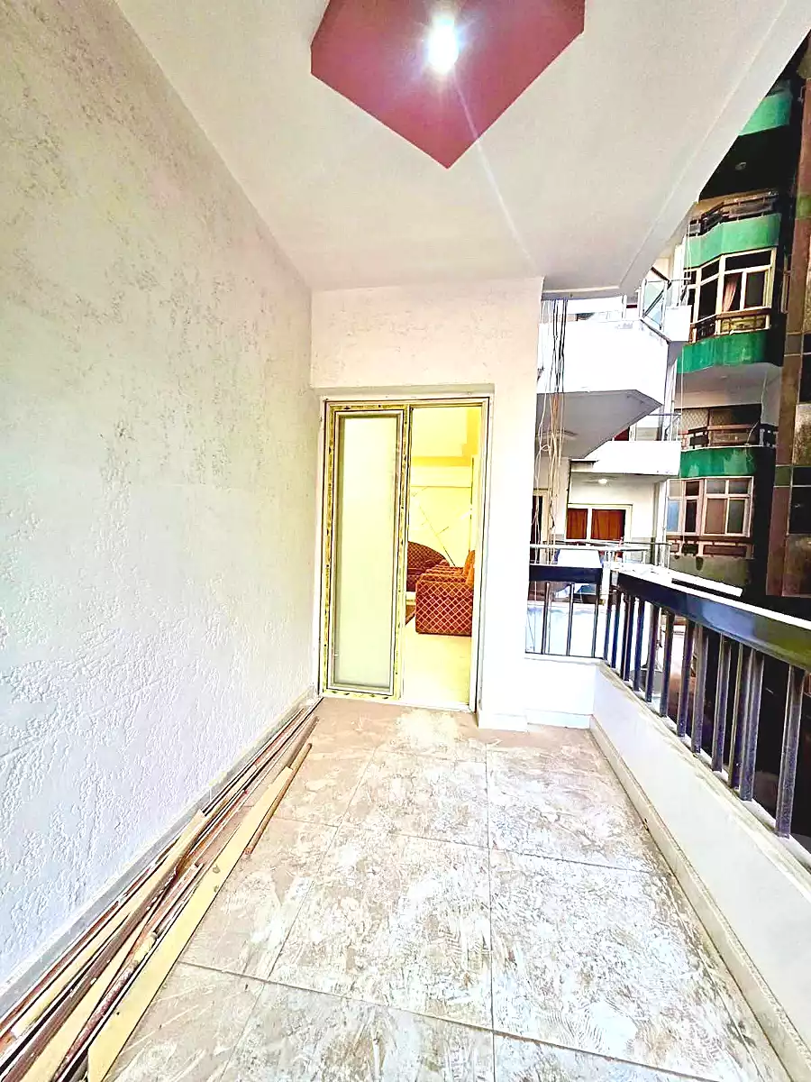 https://aqarmap.com.eg/ar/listing/6776688-for-sale-alexandria-el-asafra-l-sfr-bhry