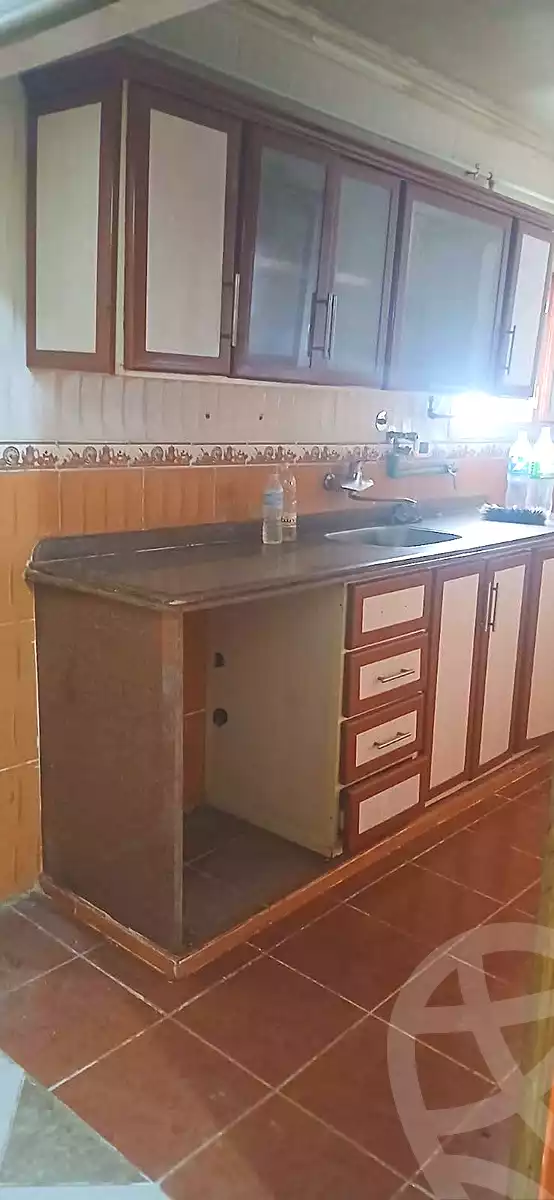 https://aqarmap.com.eg/ar/listing/6777668-for-sale-alexandria-l-jmy-lbytsh-ain-shams-st