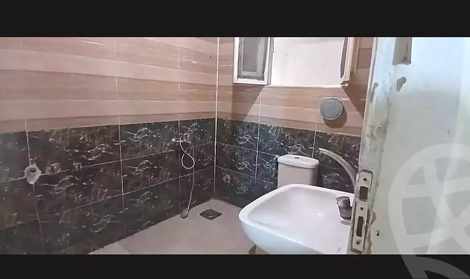 https://aqarmap.com.eg/en/listing/6777886-for-rent-cairo-el-zaytun-lzytwn-lbhry-salim-al-awal-st