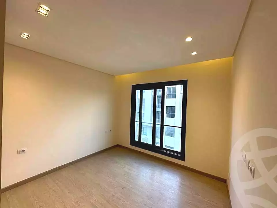 https://aqarmap.com.eg/ar/listing/6778551-for-sale-cairo-new-administrative-capital-r7-oia