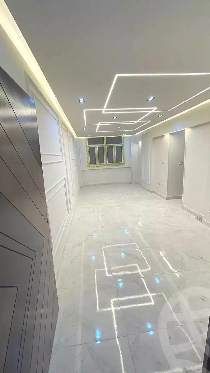 https://aqarmap.com.eg/ar/listing/6778812-for-sale-alexandria-l-jmy-lbytsh-ibrahim-othman-st