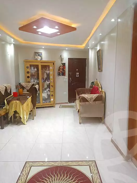 https://aqarmap.com.eg/ar/listing/6779030-for-sale-cairo-ain-shams-ain-shams-el-sharkia-gergis-hanna-st