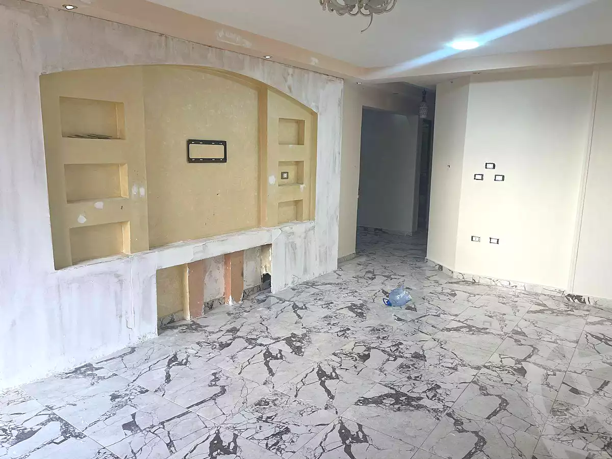 https://aqarmap.com.eg/en/listing/6779278-for-sale-alexandria-l-jmy-lbytsh-bianchiii