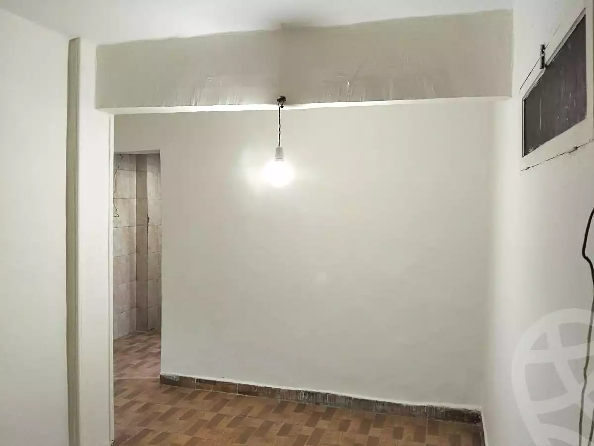https://aqarmap.com.eg/ar/listing/6779634-for-sale-cairo-helwan-helwan-el-sharkeya-gaafar-st