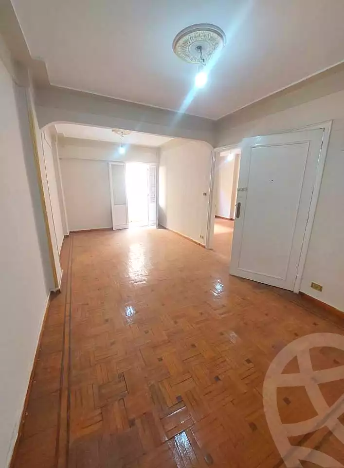 https://aqarmap.com.eg/en/listing/6779742-for-rent-alexandria-kafr-abdo