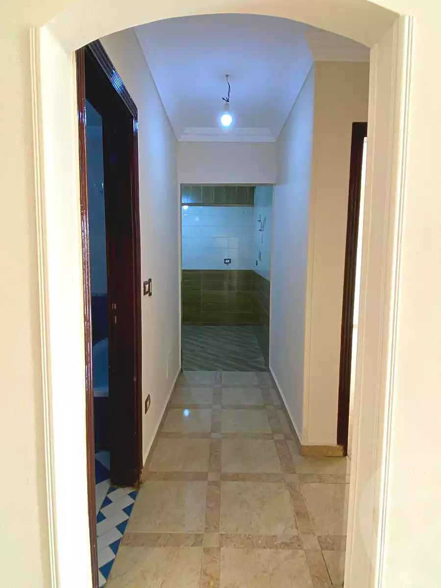 https://aqarmap.com.eg/ar/listing/6779822-for-sale-cairo-6th-of-october-hadaeq-october-kmbwnd-fy-hdyq-ktwbr-el-fardoos-city