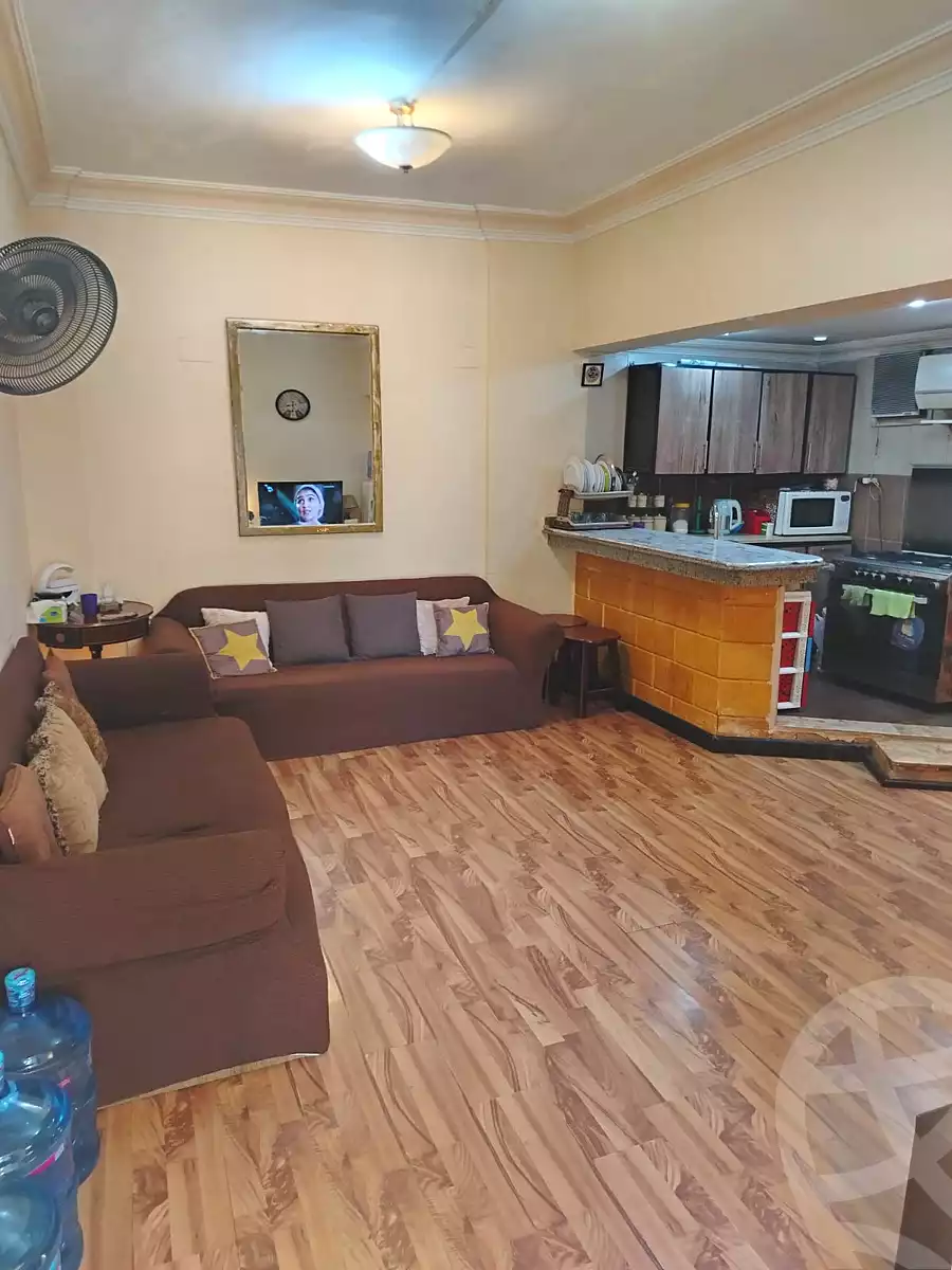 https://aqarmap.com.eg/ar/listing/6780297-for-sale-cairo-el-sheikh-zayed-city-el-hay-elawel-street-12