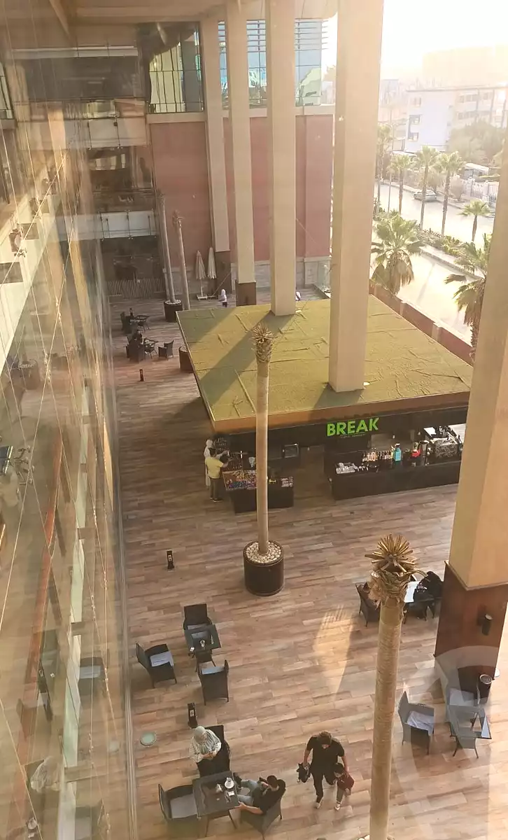 https://aqarmap.com.eg/ar/listing/6772437-for-sale-cairo-new-cairo-compounds-nyoum-medical-hub-arab-development
