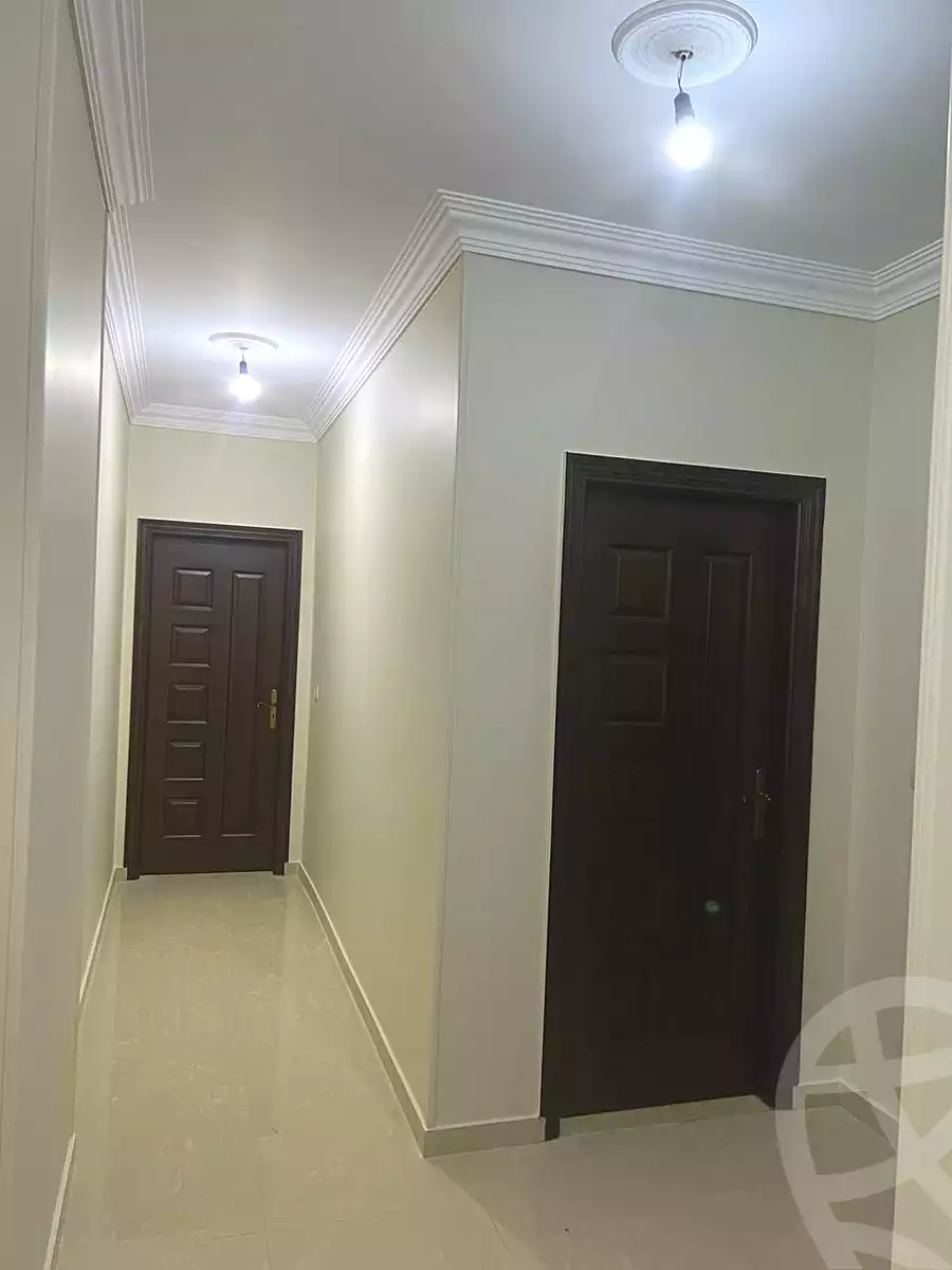 https://aqarmap.com.eg/ar/listing/6780566-for-rent-cairo-6th-of-october-el-hay-el-motamyz-el-motamayez-neighborhood-abd-el-moneim-riad-st