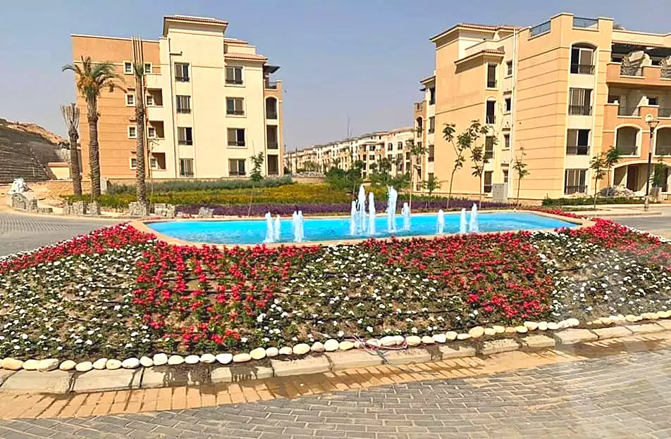 https://aqarmap.com.eg/ar/listing/6780623-for-sale-cairo-new-cairo-compounds-sarai-rai