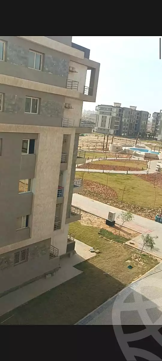 https://aqarmap.com.eg/en/listing/6781235-for-rent-cairo-el-sheikh-zayed-city-compounds-jn-zyd