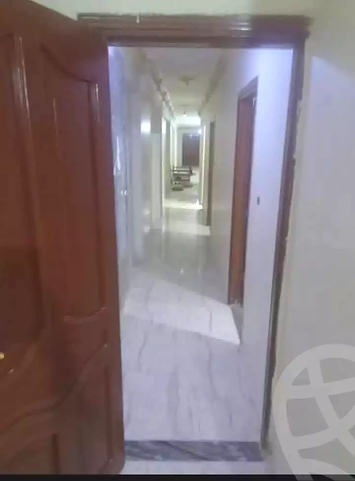 https://aqarmap.com.eg/ar/listing/6781371-for-rent-alexandria-l-jmy-lbytsh-el-hay-st