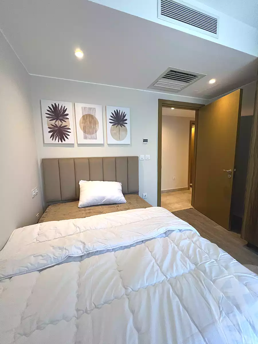 https://aqarmap.com.eg/ar/listing/6771947-for-rent-cairo-el-sheikh-zayed-city-compounds-zyd-wr-llttwyr-park-towers-zed-el-sheikh-zayed-compound