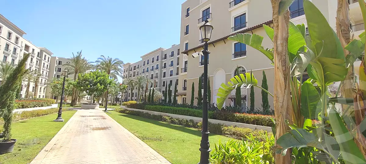 https://aqarmap.com.eg/en/listing/6781749-for-sale-cairo-el-sheikh-zayed-city-compounds-kmbwnd-fyldj-wyst-dr-llttwyr