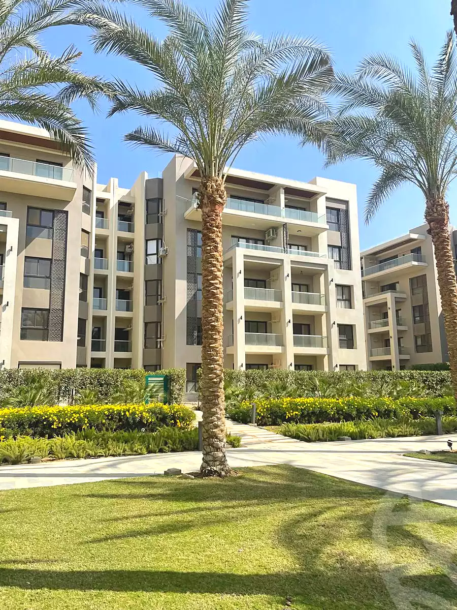 https://aqarmap.com.eg/ar/listing/6781763-for-sale-cairo-new-cairo-compounds-hyde-park-centre-ville-hyde-park