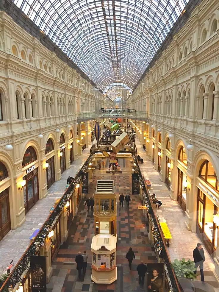 https://aqarmap.com.eg/ar/listing/6781919-for-sale-cairo-new-administrative-capital-r3-glitz-mall-rayn