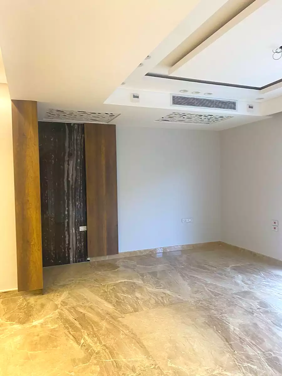 https://aqarmap.com.eg/en/listing/6782032-for-rent-cairo-el-sheikh-zayed-city-compounds-zayed-regency