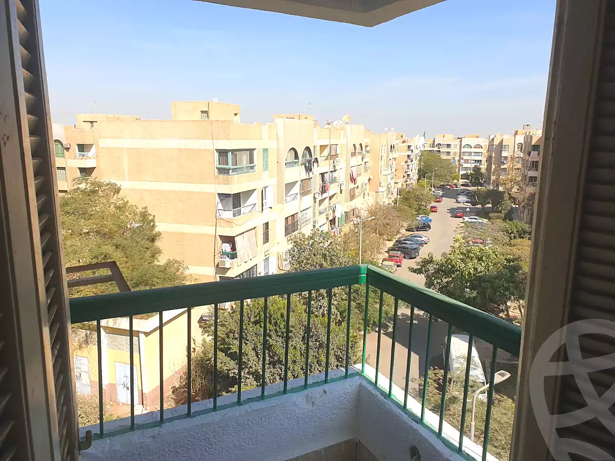 https://aqarmap.com.eg/ar/listing/6782142-for-sale-cairo-el-sheikh-zayed-city-el-hay-elawel-street-10