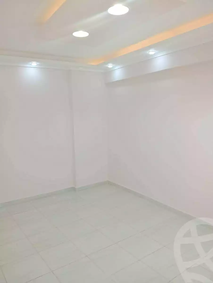 https://aqarmap.com.eg/ar/listing/6782370-for-sale-alexandria-sydy-bshr-sydy-bshr-bhry-khalil-hamada-st