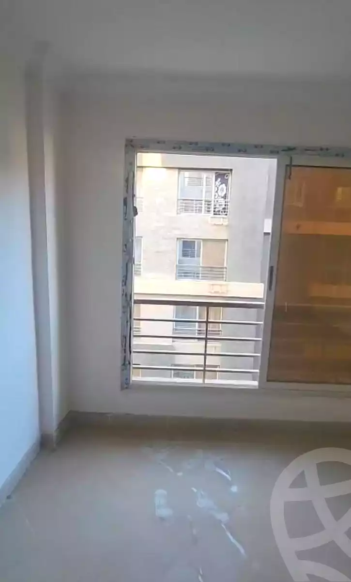 https://aqarmap.com.eg/ar/listing/6782738-for-sale-cairo-6th-of-october-hadaeq-october-kmbwnd-fy-hdyq-ktwbr-dar-misr