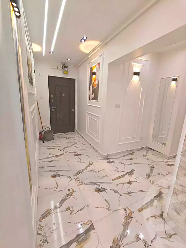 https://aqarmap.com.eg/en/listing/6783068-for-sale-alexandria-el-asafra-l-sfr-bhry-el-geish-rd