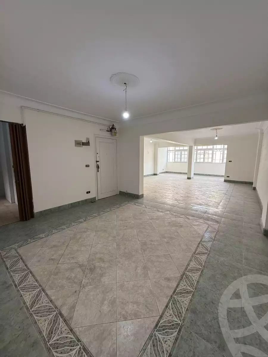 https://aqarmap.com.eg/en/listing/6783538-for-sale-alexandria-el-asafra-ahmed-tiesser-st