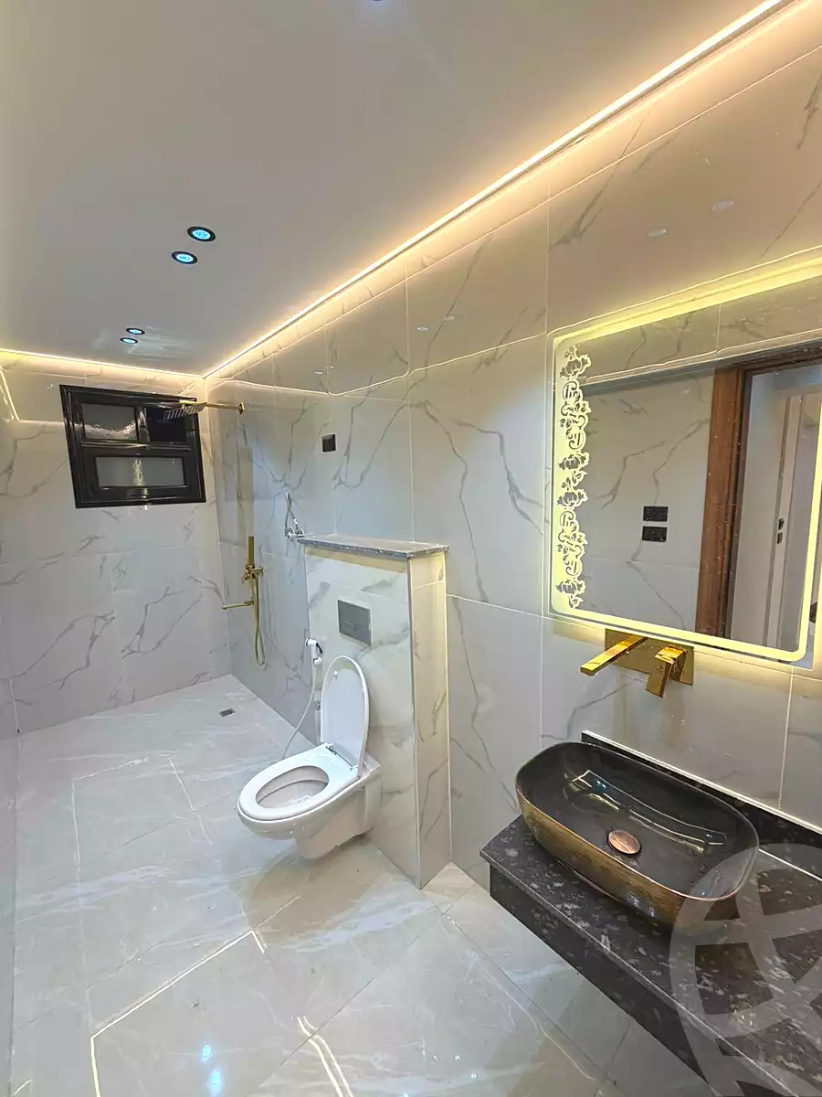 https://aqarmap.com.eg/ar/listing/6783600-for-sale-cairo-6th-of-october-el-ahyaa-neighborhood-3rd-al-hay-al-thalith-st