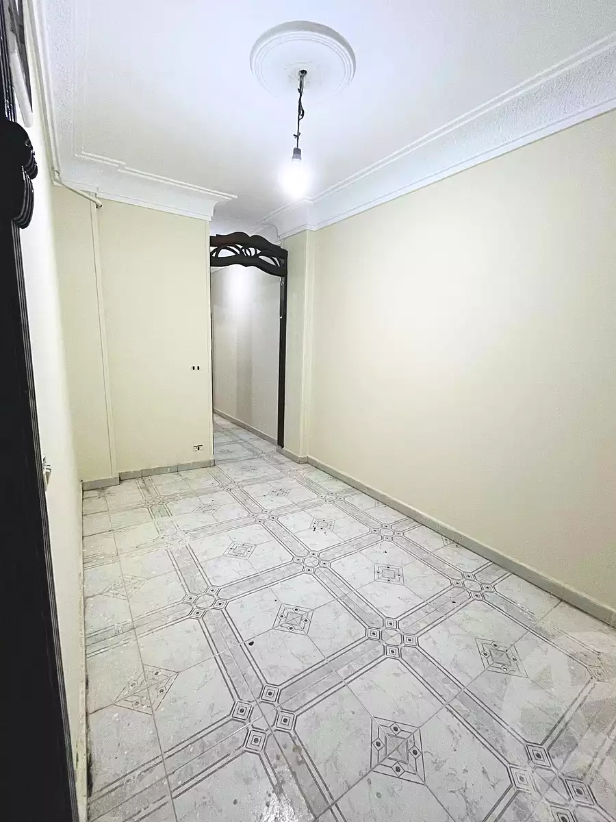 https://aqarmap.com.eg/en/listing/6783759-for-sale-alexandria-lsywf-el-falki