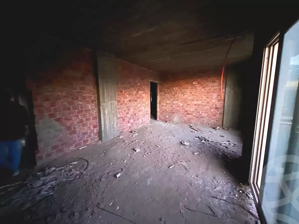 https://aqarmap.com.eg/ar/listing/6783929-for-sale-cairo-new-cairo-compounds-galleria-moon-valley-compound-arabia